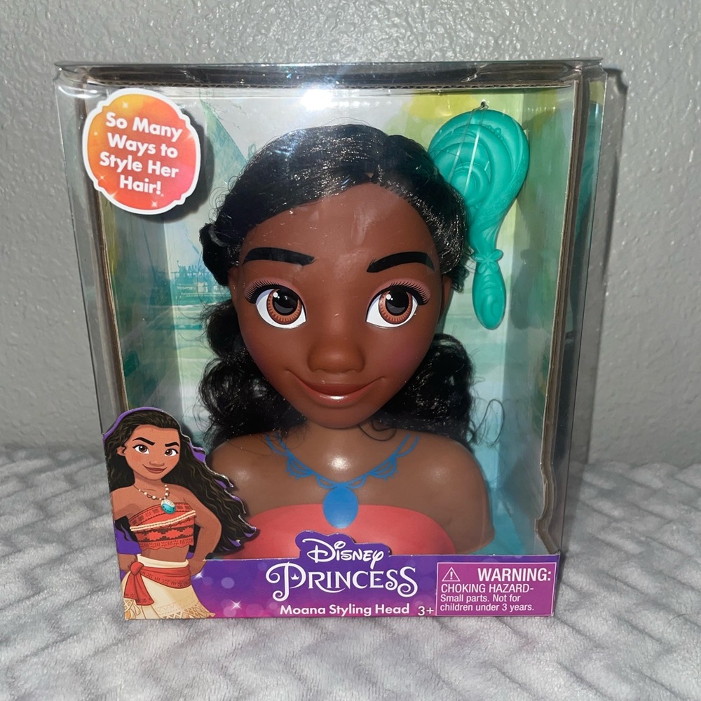 Disney Princess Moana Hair Styling Head with Brush